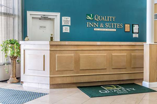 Quality Inn & Suites Middletown - Newport - Thumbnail