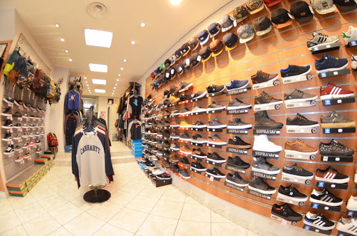 PLAY Skateshop - Thumbnail