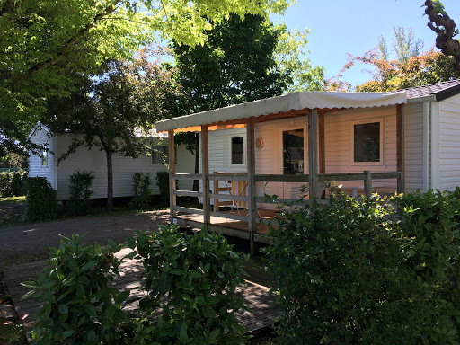 Photo de Camping Les Pommiers d'Aiguelèze à Rivières (81600)