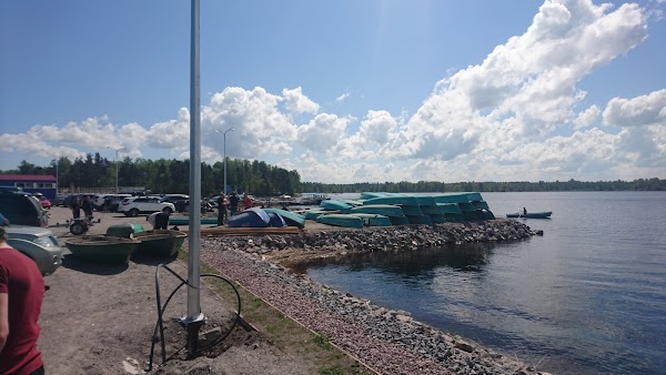 Береговая 1 б. Отдыхаем в Приозерске. Береговая 1 Петрозаводск. Капитан Морган база отдыха Приозерск. Береговая улица 2 Петрозаводск.