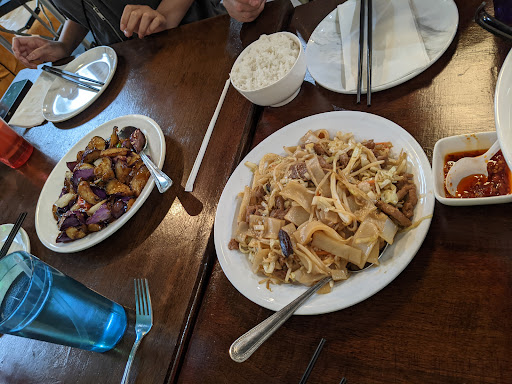 Oishi Chinese Cuisine - Thumbnail