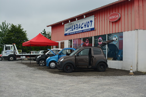 VOITURES SANS PERMIS LIGIER ET MICROCAR - GARAGE LABACHOT - Thumbnail