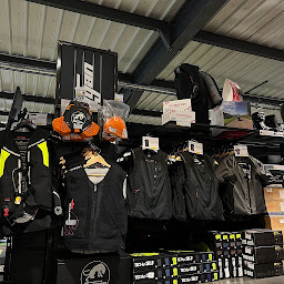 Photo n°9 de Moto Axxe Chambéry / Sud Est Motos à Chambéry (Magasin de motos)