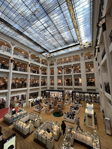 Galeries Lafayette Bayonne - Thumbnail