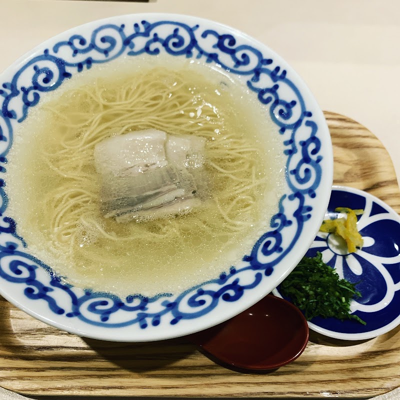 豚そば 月や 本店