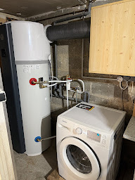 Photo n°3 de ADP Diffusion à Auffreville-Brasseuil (Plombier)