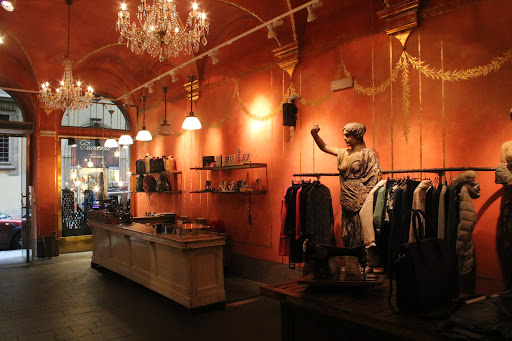 Bottega Quattro - Thumbnail