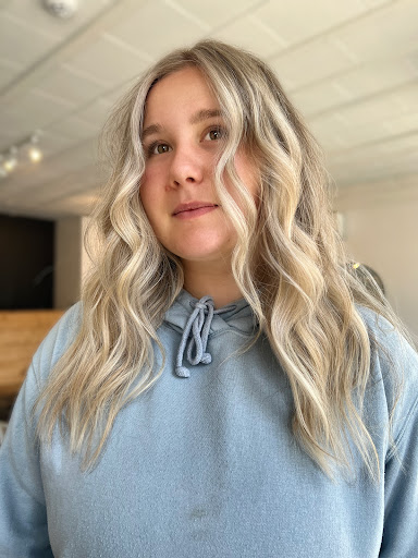 Coast Salon - Thumbnail