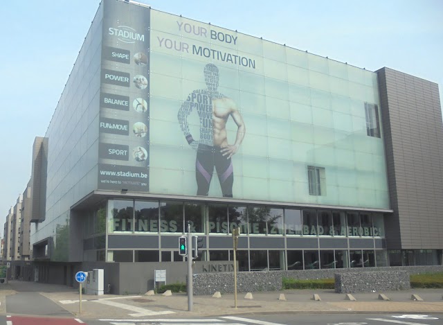 Piscine du Stadium Kinetix Brussels