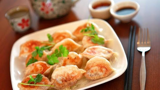 Cosy and Tasty Dumpling Restaurant - Thumbnail