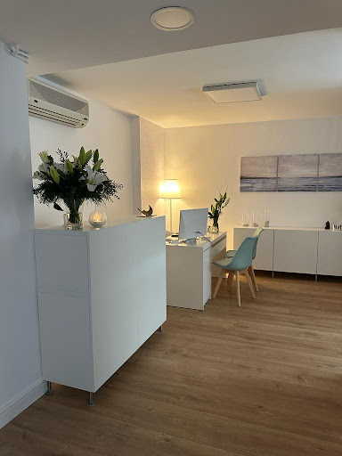 Clínica Dental Monturiol