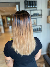 Photo n°11 de Alter Ego à Caen (Salon de coiffure)