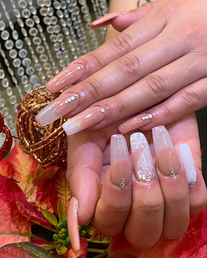 Nail Art Calhoun (Next to GNC) Gallery - United States