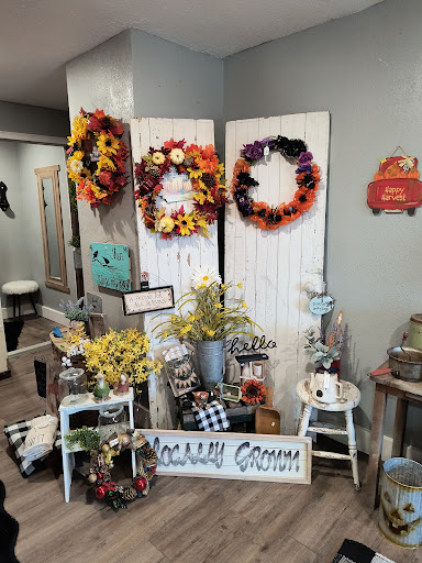 Cooper Chicks Boutique LLC - Thumbnail