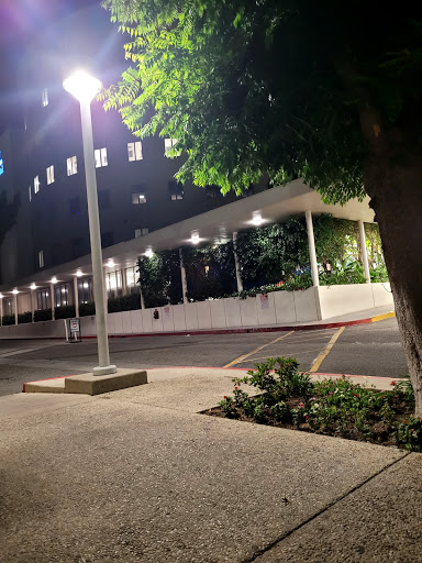 Valley Presbyterian Hospital Emergency Room
