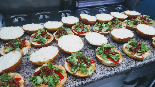 Photo 1 - Le Local - FoodTruck