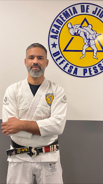 Jiu-Jitsu e Defesa Pessoal Rafael Santi
