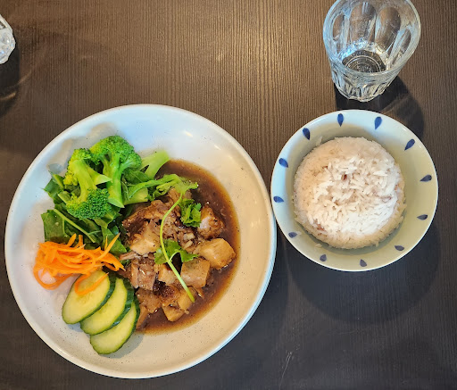Kwan's Table - Visual