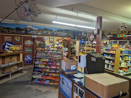 Graham's​ Store - Visual