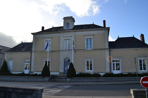 Mairie Bécon-les-Granits - Thumbnail