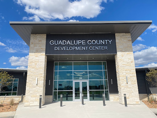 Guadalupe Constable - Visual