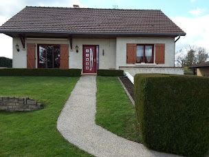 Photo n°6 de GD SERVICES à Champdôtre (Fournisseur de portes de garage)