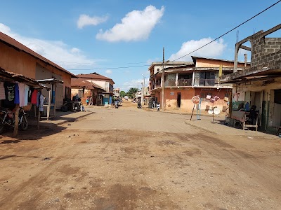 Photos of &Eacute;glise Sainte Anne &agrave; Porto-Novo