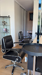 Photo n°2 de VIP Esthetic Coiffure à Fréjus (Salon de coiffure)