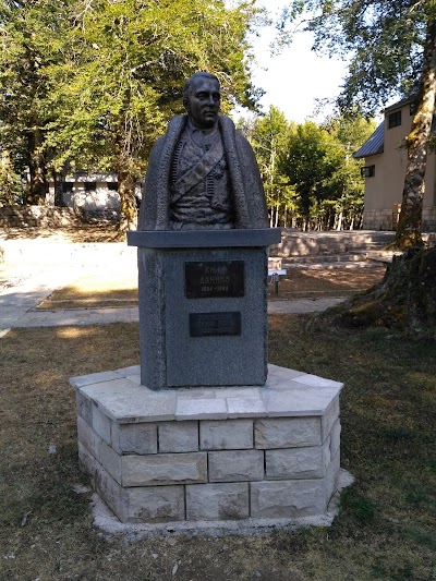 Photos of Crkva Svetog Petra Cetinjskog