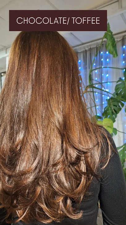 PELUQUERÍA- Hair salón - perruqueria Bruno's By Alexia