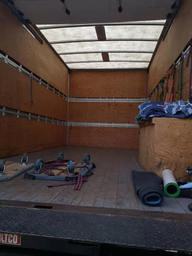 David moving - Thumbnail