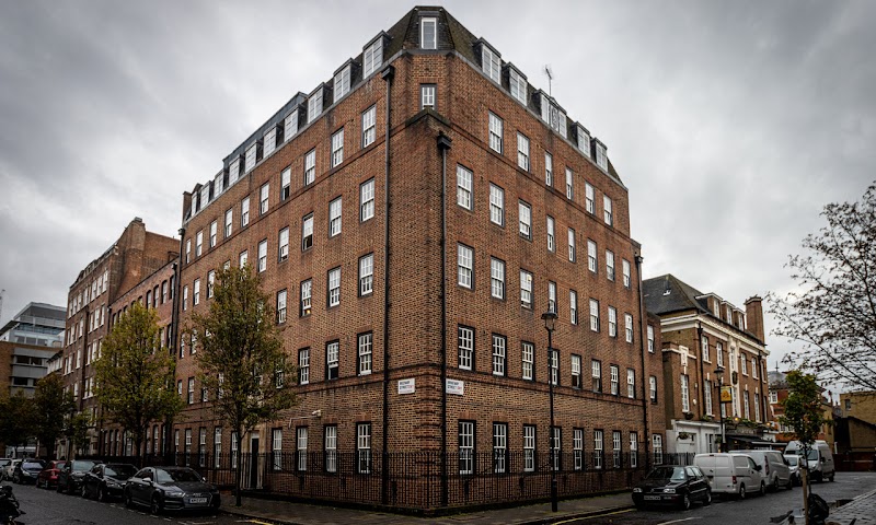 Louise House photo 3