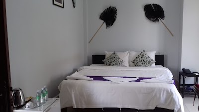 Photos of Angkor Empire Boutique