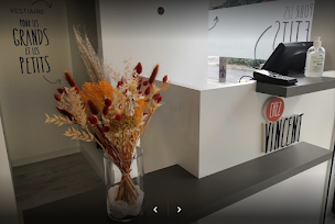 Photo n°3 de CHEZ VINCENT à Gévezé (Salon de coiffure)