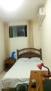 Taurus Hostal 9