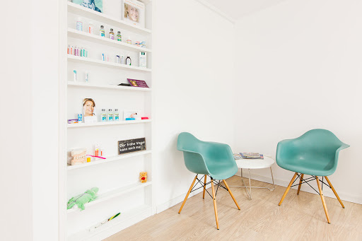 Dental Practice Dr. Andra Hertle + Dr. Christina Bung - Thumbnail