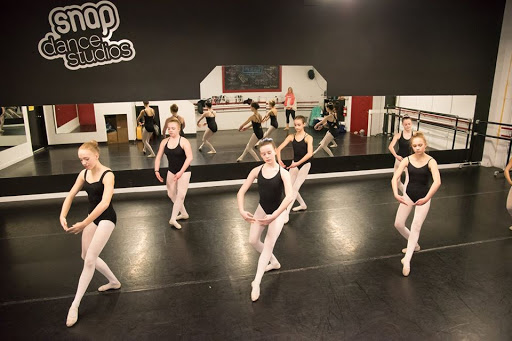 Snap Dance Studios - Visual