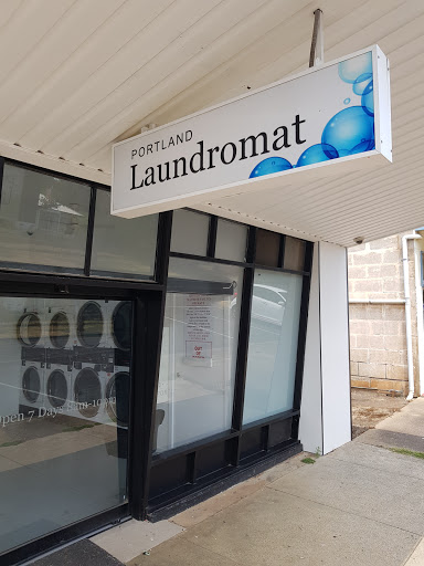 Portland Laundromat Garden Street - Thumbnail