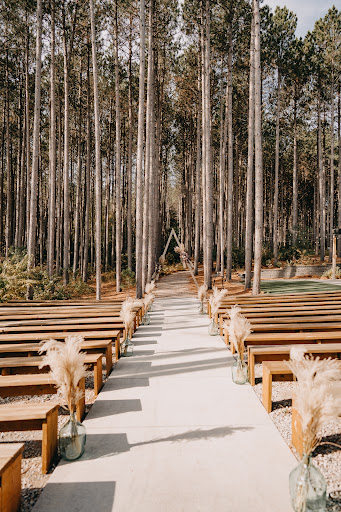 Pinewood Weddings And Events - United States