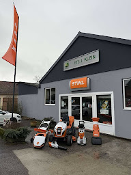 Photo n°1 de Ets Jean Klein à Adamswiller (Atelier de réparation de tracteurs)