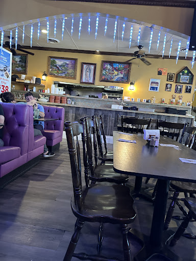 Mauricio's Mexican Food and Pizza - Thumbnail