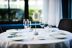 Photo n°39 de Restaurant gastronomique Jean Sulpice à Talloires-Montmin (Restaurant gastronomique)