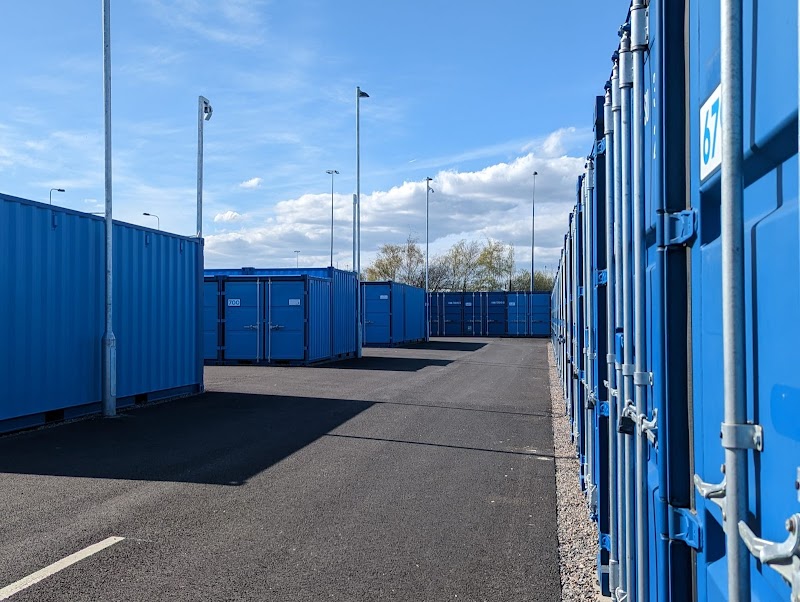 blue self storage - Wentloog photo 3