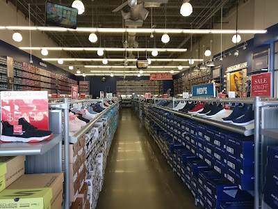 SKECHERS Warehouse Outlet