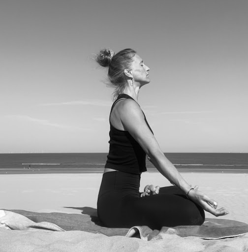 Studio Waves - Mobility & Movement