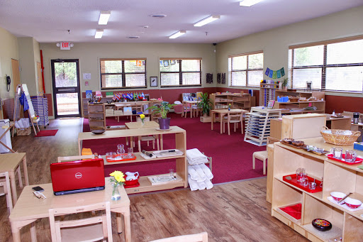 Stepping Stone Montessori - Thumbnail