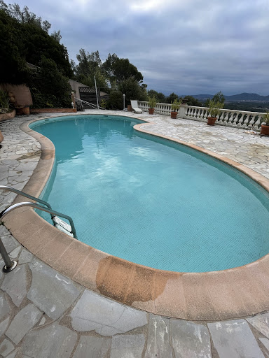 Photo de RB Piscine à Roquebrune-sur-Argens (83520)