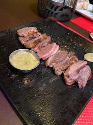 Photo n°47 de L’instinct Restaurant à Toulouse (Lieu de mariage)