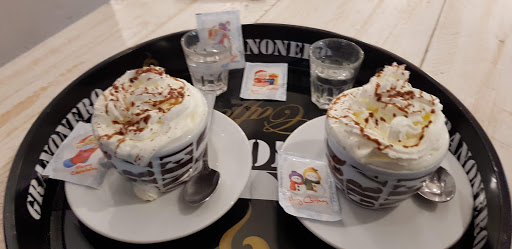 Bar Nereo...Cafe - Visual