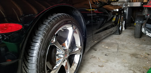 Dean's Auto Shine - Thumbnail